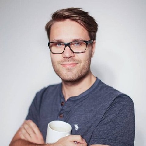 Nicholas Hansen